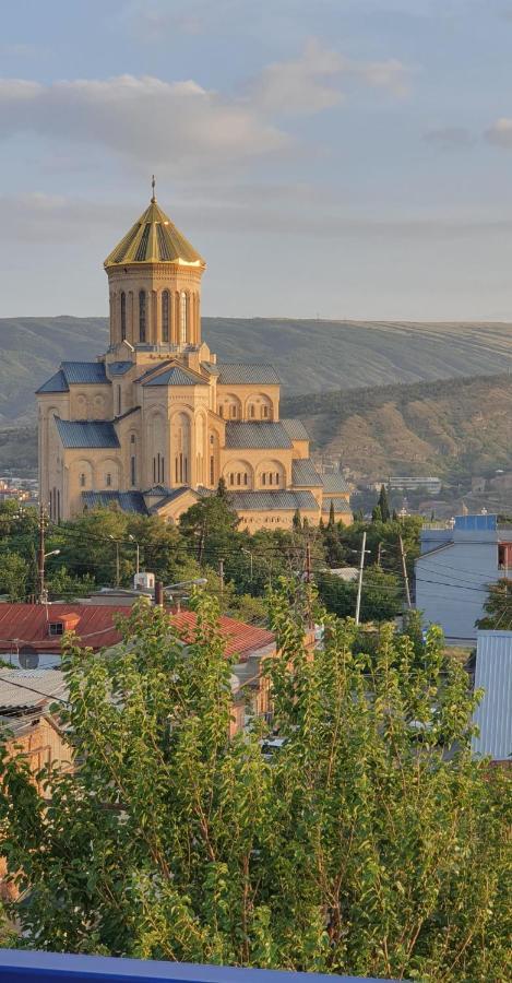 Hotel Banihills Tbilisi Bagian luar foto