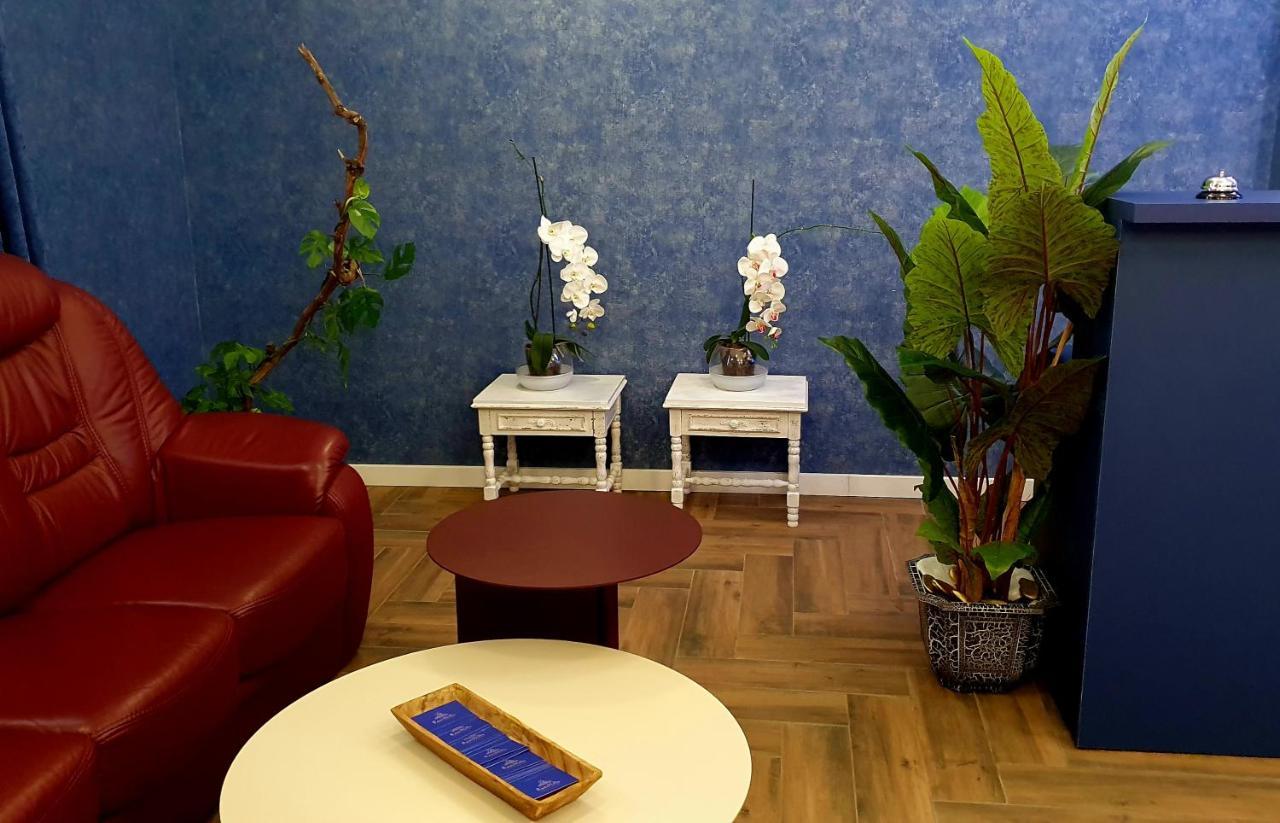 Hotel Banihills Tbilisi Bagian luar foto